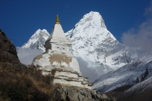 ama-dablam-expedition