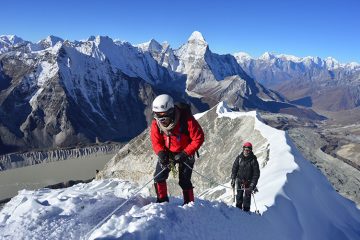 Island Peak with Everest Base Camp